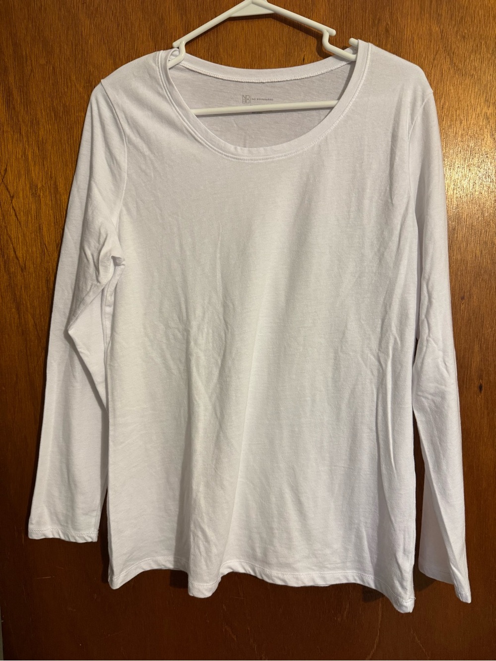 No Boundaries White Long-Sleeve Scoop Neck Tee